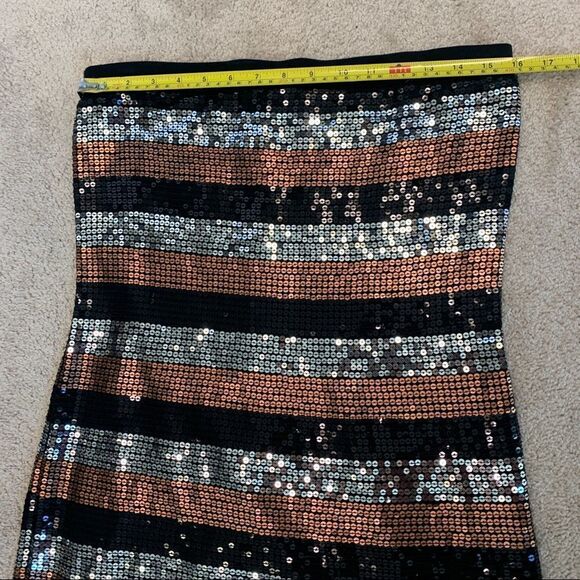WILLOW And Clay sequin striped strapless dress cocktail party Vegas clubwear M - Picture 8 of 11